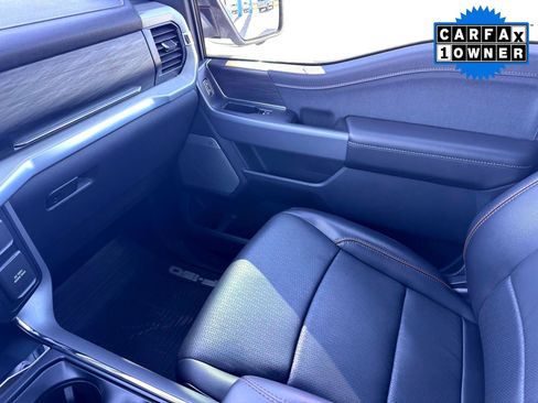 Used 2025 Ford F150 Lariat w/ Equipment Group 502A High image 32