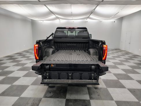 Used 2025 GMC Sierra 2500 Denali w/ Denali Reserve Package image 27