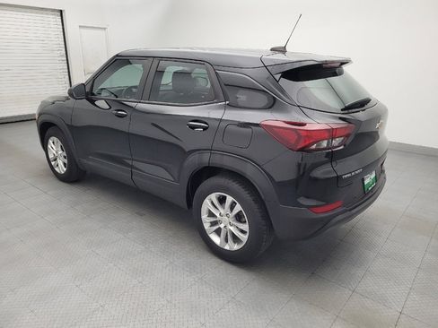 Used 2021 Chevrolet TrailBlazer LS FWD image 3