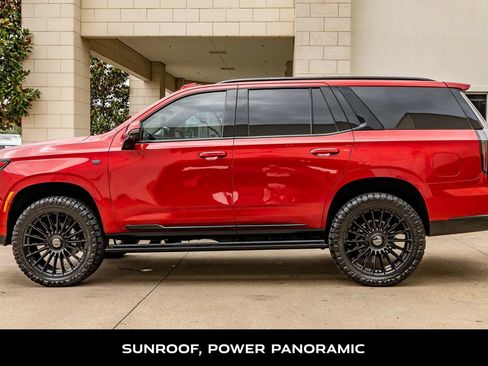 Used 2025 Cadillac Escalade Sport Platinum AWD/4WD image 6