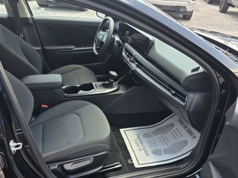 Used 2026 Kia K4 FWD image 6