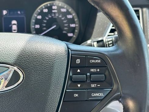 Used 2015 Hyundai Sonata Limited FWD image 34