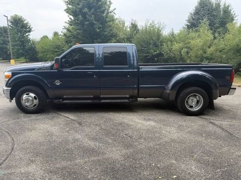 Used 2016 Ford F350 Lariat w/ Lariat Ultimate Package RWD image 6