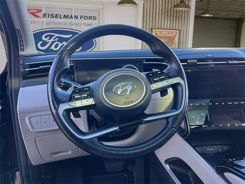 Used 2022 Hyundai Tucson Limited image 15