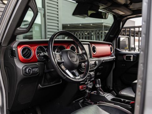 Used 2019 Jeep Wrangler Unlimited Rubicon AWD/4WD image 27
