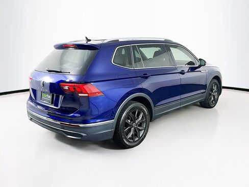 Used 2024 Volkswagen Tiguan SE FWD image 9