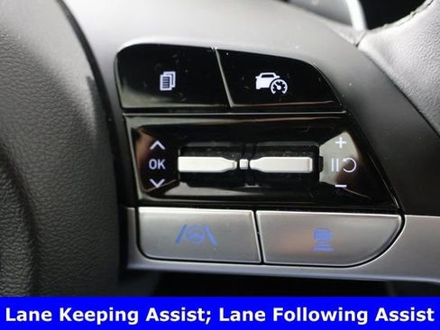 Certified 2024 Hyundai Santa Cruz Limited image 12