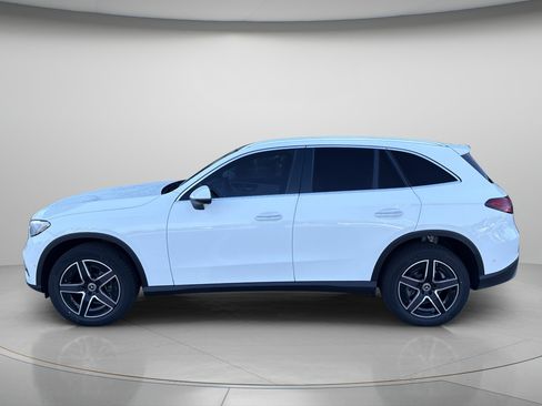 Certified 2026 Mercedes-Benz GLC 300 4MATIC image 2