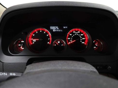 Used 2012 GMC Acadia Denali image 22