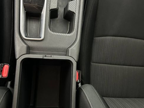 Used 2025 Nissan Sentra SV FWD image 15
