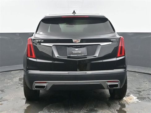 Certified 2025 Cadillac XT5 Premium Luxury image 5