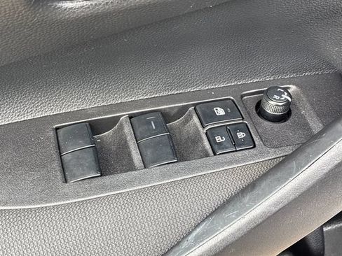Used 2026 Toyota Corolla LE FWD image 13