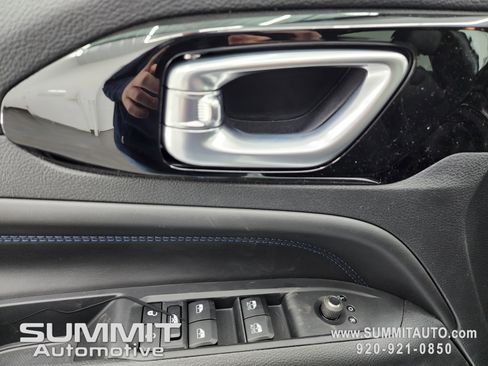 New 2026 Jeep Compass Latitude image 41