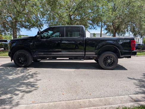 Used 2020 Ford F350 Lariat AWD/4WD image 5