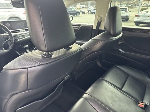 Used 2020 Lexus ES 350 w/ Premium Package image 23
