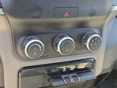 Used 2022 RAM 1500 Lone Star RWD image 26