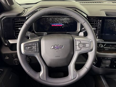 New 2026 Chevrolet Silverado 1500 LT Trail Boss w/ Safety Package image 17