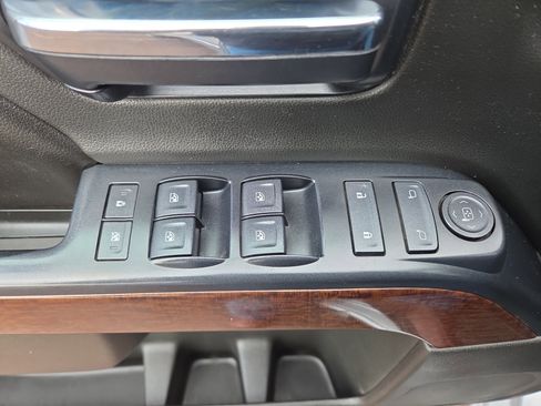 Used 2014 GMC Sierra 1500 SLE w/ SLE Preferred Package image 28