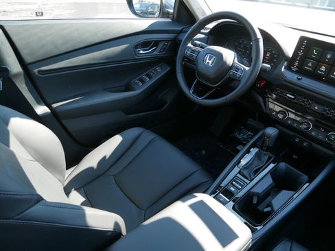 New 2026 Honda Accord EX-L image 9