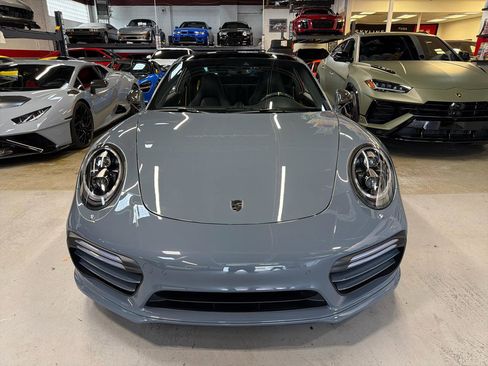Used 2017 Porsche 911 Turbo S image 2
