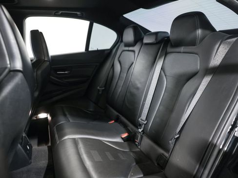 Used 2017 BMW M3 RWD image 43