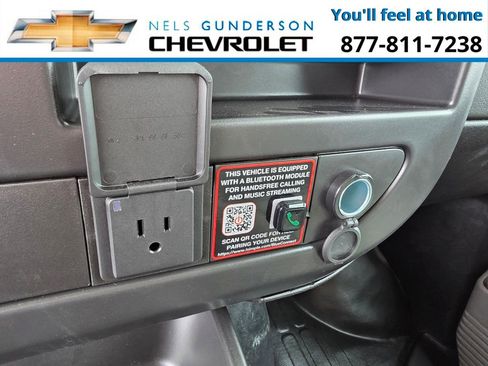 New 2026 Chevrolet Express 3500 Extended RWD image 18