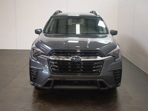 Used 2023 Subaru Ascent Premium w/ Convenience Package AWD/4WD image 2