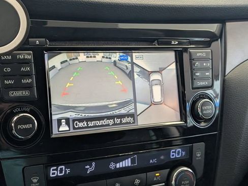 Used 2014 Nissan Rogue SV w/ SV Premium Package image 21