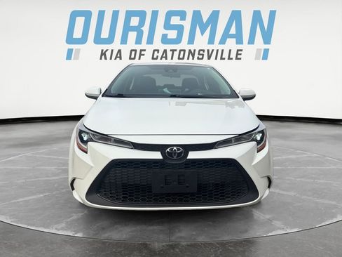 Used 2021 Toyota Corolla LE w/ Carpet Mat Package (TMS) image 8