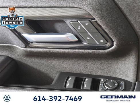 Used 2025 GMC Sierra 2500 AT4 w/ AT4 Premium Plus Package AWD/4WD image 23
