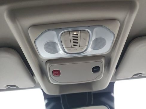 New 2026 RAM ProMaster 2500 w/ Convenience Group image 9