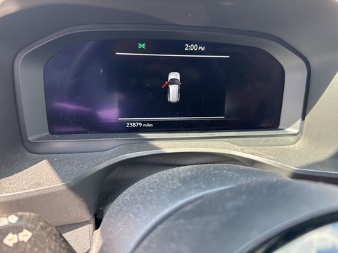 Used 2023 Nissan Rogue Platinum AWD/4WD image 5