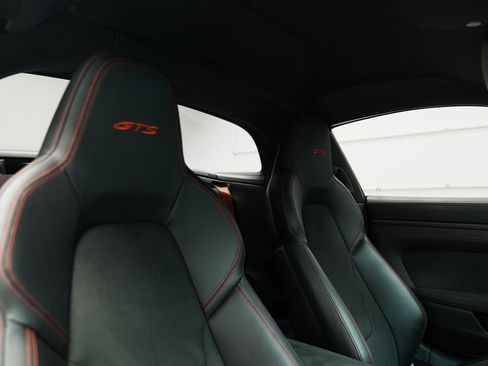 Used 2022 Porsche 911 Targa 4 GTS image 37