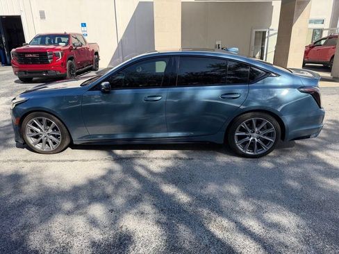 Used 2023 Cadillac CT5 V w/ Platinum Package RWD image 6