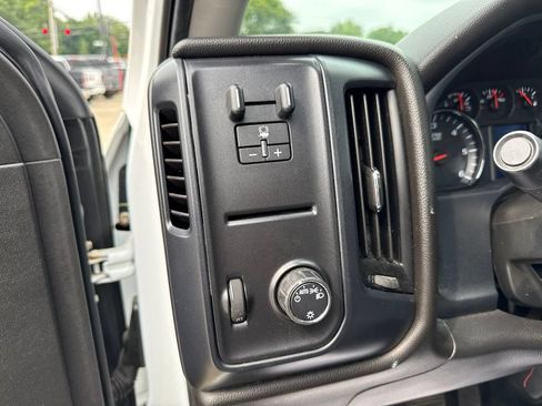 Used 2019 Chevrolet Silverado 2500 W/T w/ WT Convenience Package AWD/4WD image 28