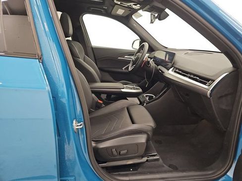 Used 2025 BMW X1 M35i AWD/4WD image 9