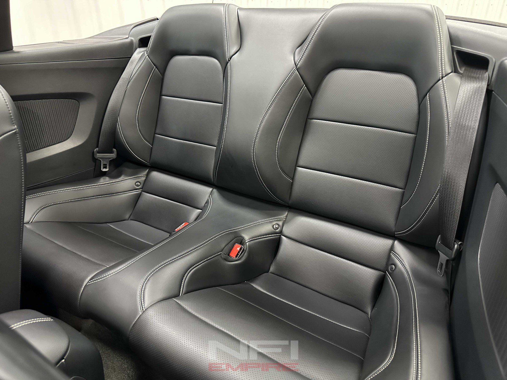 Used 2015 Ford Mustang GT Premium w/ Equipment Group 401A RWD image 40