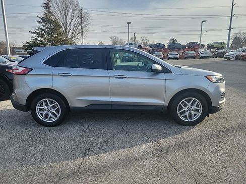 Used 2022 Ford Edge SEL w/ Convenience Package image 8