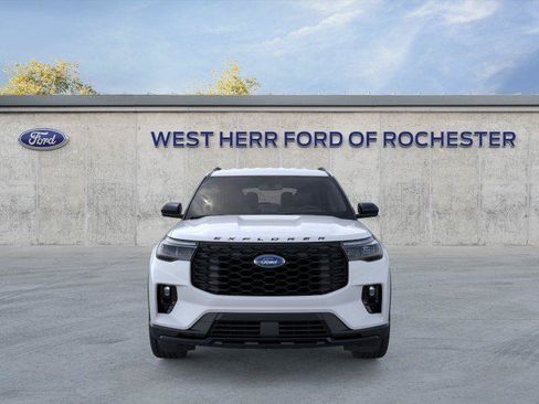 Used 2026 Ford Explorer ST-Line AWD/4WD image 7