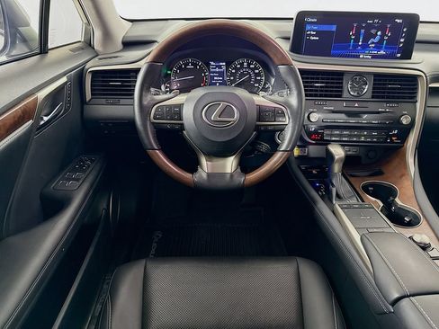 Certified 2022 Lexus RX 350L FWD w/ Premium Package image 24