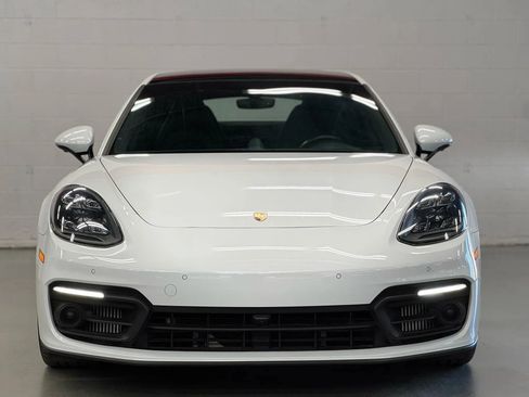 Used 2023 Porsche Panamera 4 Platinum Edition image 14