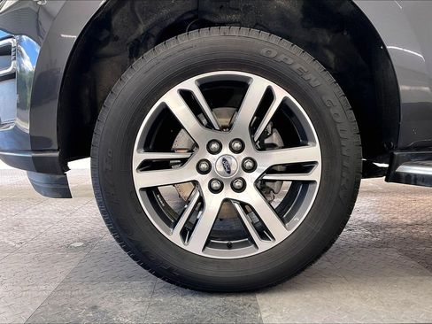 Used 2023 Ford Expedition Max Limited AWD/4WD image 8