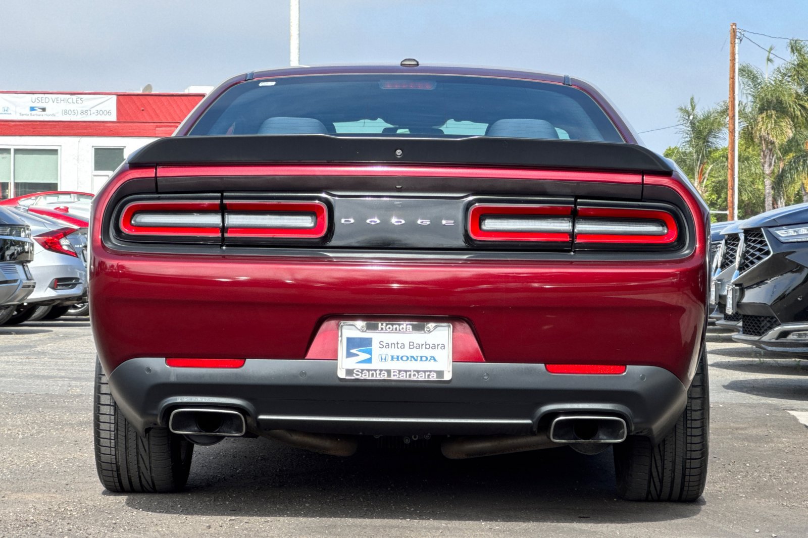 Used 2017 Dodge Challenger R/T RWD image 5