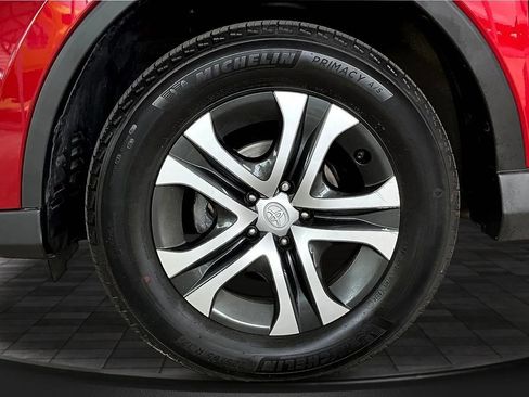 Used 2017 Toyota RAV4 LE image 30