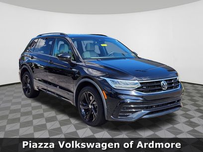 Certified 2023 Volkswagen Tiguan SE R-Line