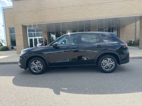 New 2026 Honda HR-V LX image 1