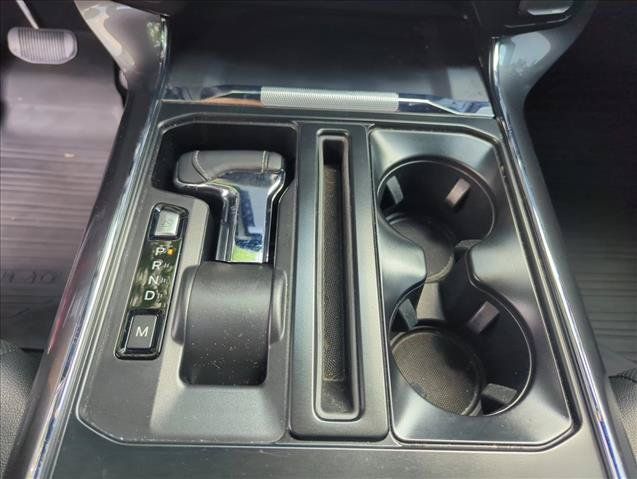 Used 2023 Ford F150 Lariat w/ Equipment Group 502A High AWD/4WD image 16