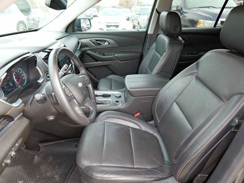 Used 2018 Chevrolet Traverse Premier w/ Driver Confidence II Package image 10