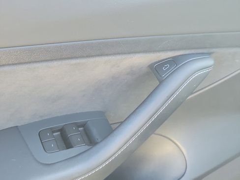 Used 2021 Tesla Model 3 Standard Range Plus image 26