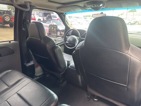 Used 2006 Ford F250 Lariat AWD/4WD image 15